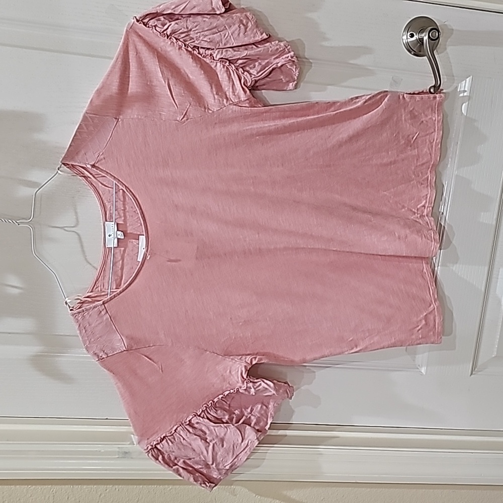 NWT  True Craft Ladies Top